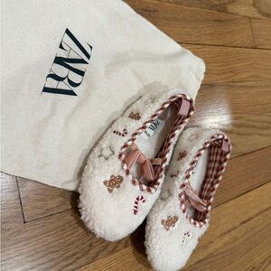 Zara Kids Cream Sherpa Slippers with Pink Gingham Trim and Festive Embroidery